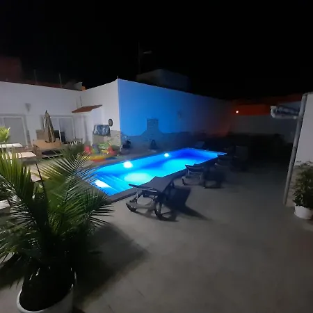 Tenerife Little Village * סן איסידרו